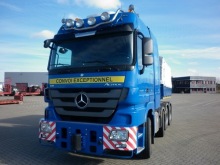 Mercedes-Benz 4165 SLT